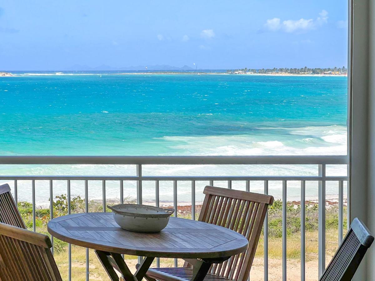 Front Line Unit 520 Ft2 - 48 M2, On Second Floor, Stunning Ocean View Apartment Cul de Sac Exterior photo