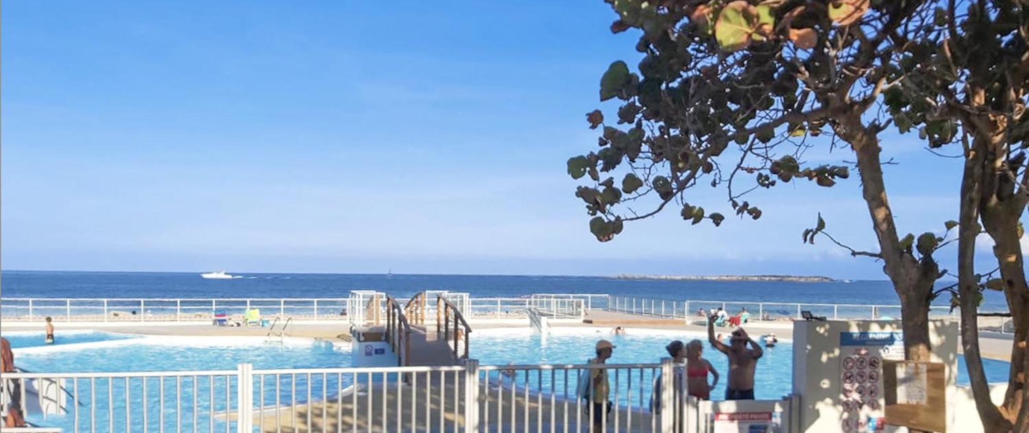 Front Line Unit 520 Ft2 - 48 M2, On Second Floor, Stunning Ocean View Apartment Cul de Sac Exterior photo